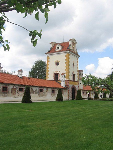 Zámek Kratochvíle.jpg